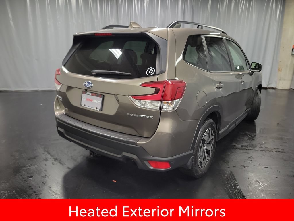 Used 2019 Subaru Forester Premium AWD/4WD image 8