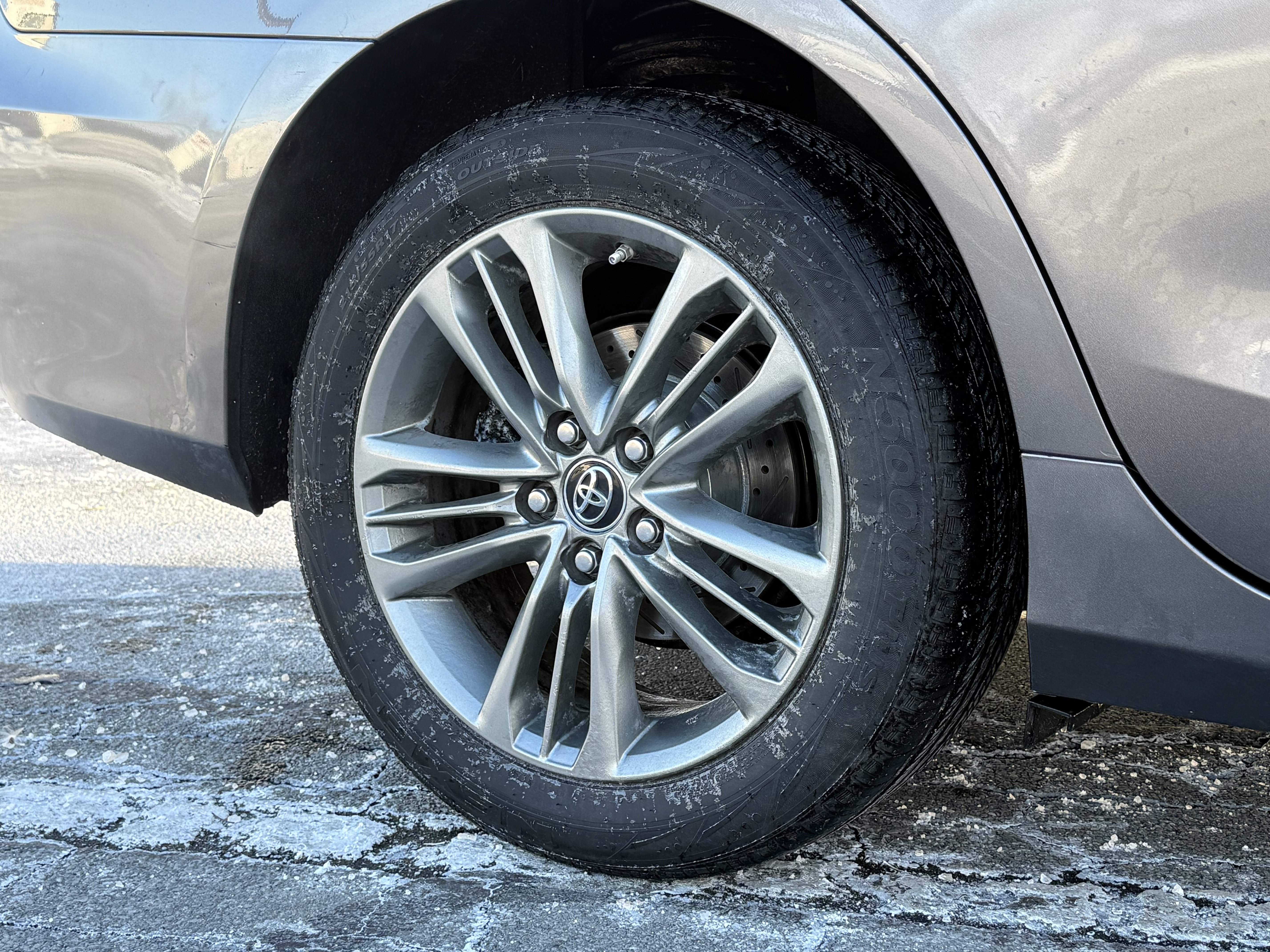 Used 2017 Toyota Camry SE image 13