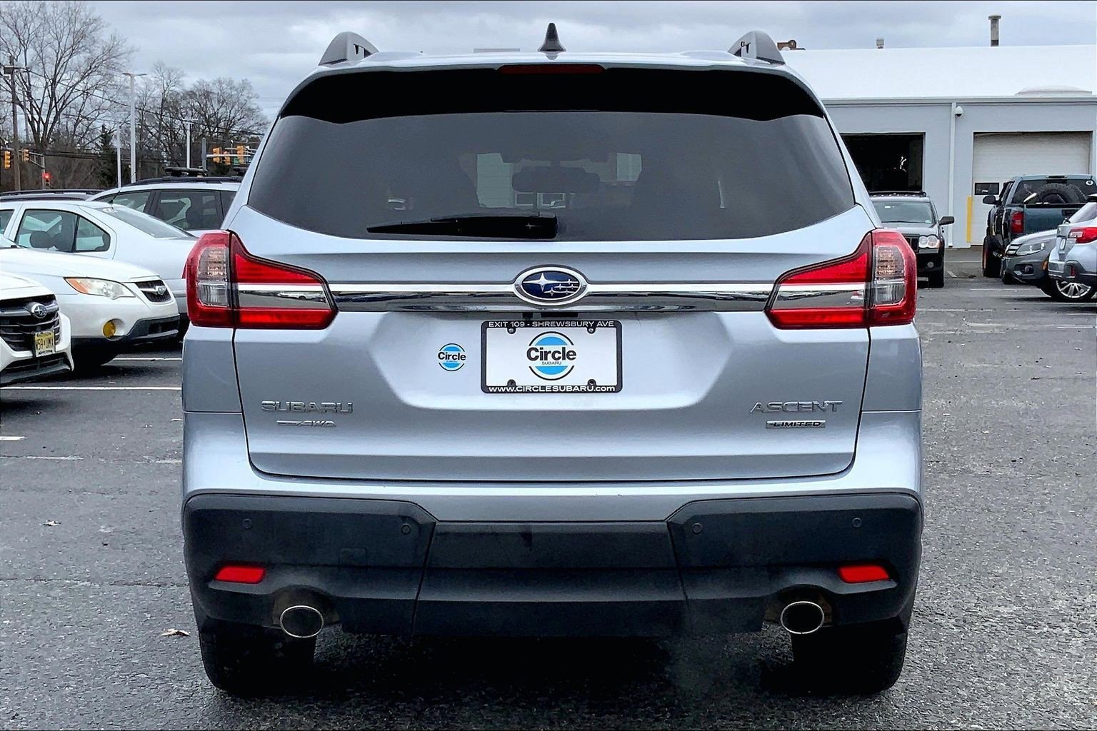 Certified 2022 Subaru Ascent Limited w/ Technology Package image 4