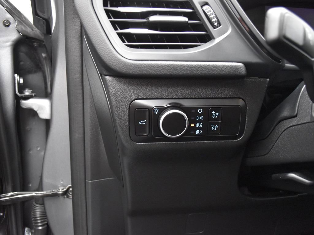 Used 2023 Ford Escape ST-Line image 17
