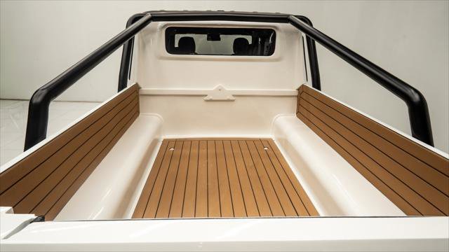 Used 2026 Mercedes-Benz G 63 AMG AMG G 63 - 6x6 image 32