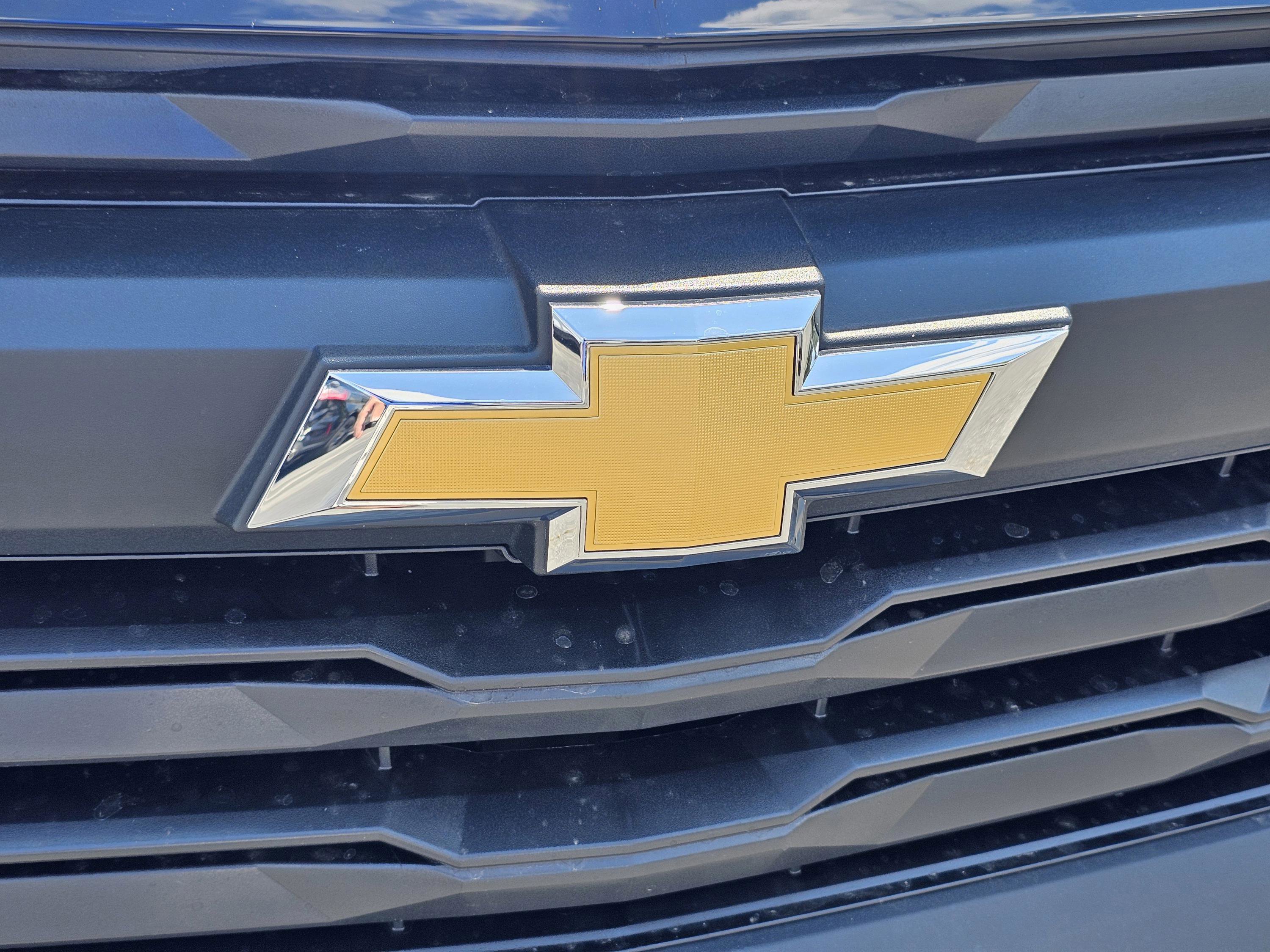 New 2026 Chevrolet Colorado W/T w/ WT Custom Package image 3