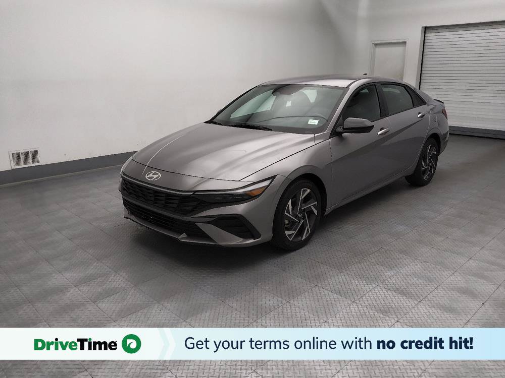 Used 2025 Hyundai Elantra Sport FWD image 1