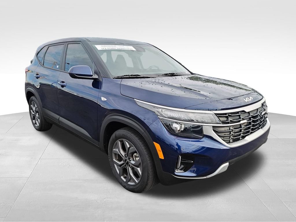 Used 2026 Kia Seltos LX FWD image 7