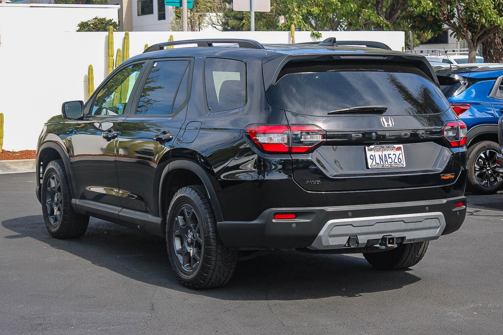 Used 2024 Honda Pilot TrailSport image 7