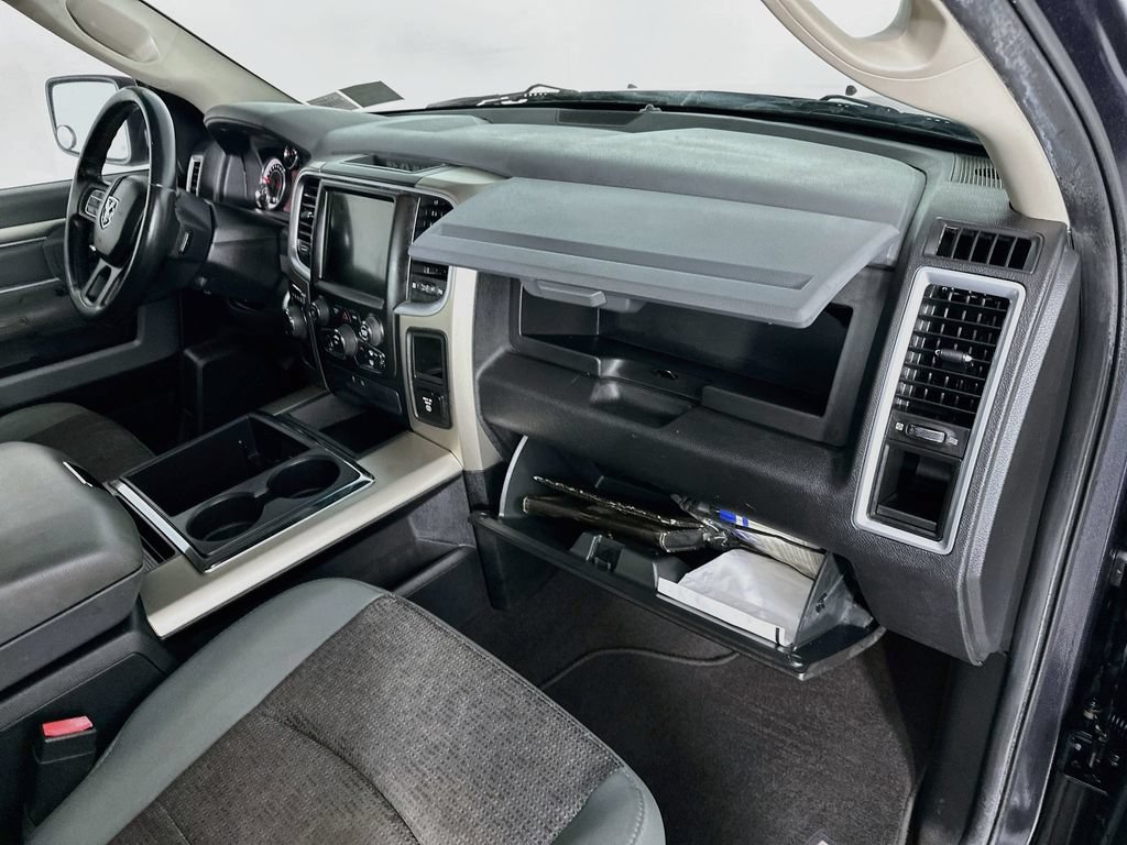 Used 2013 RAM 1500 Big Horn RWD image 30