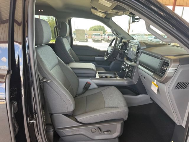 New 2026 Ford F150 XLT w/ Equipment Group 302A MID AWD/4WD image 11
