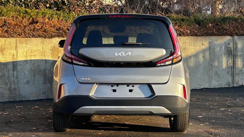 Used 2024 Kia Soul LX w/ Option Group 015 image 4