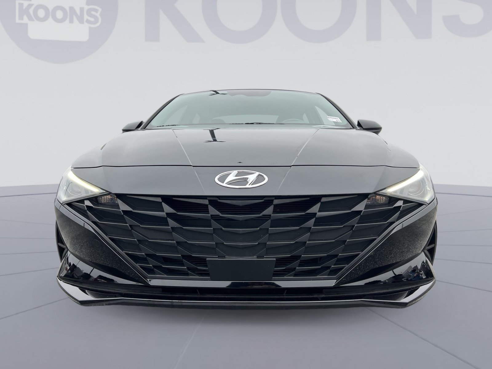 Used 2023 Hyundai Elantra SEL w/ Convenience Package FWD image 11