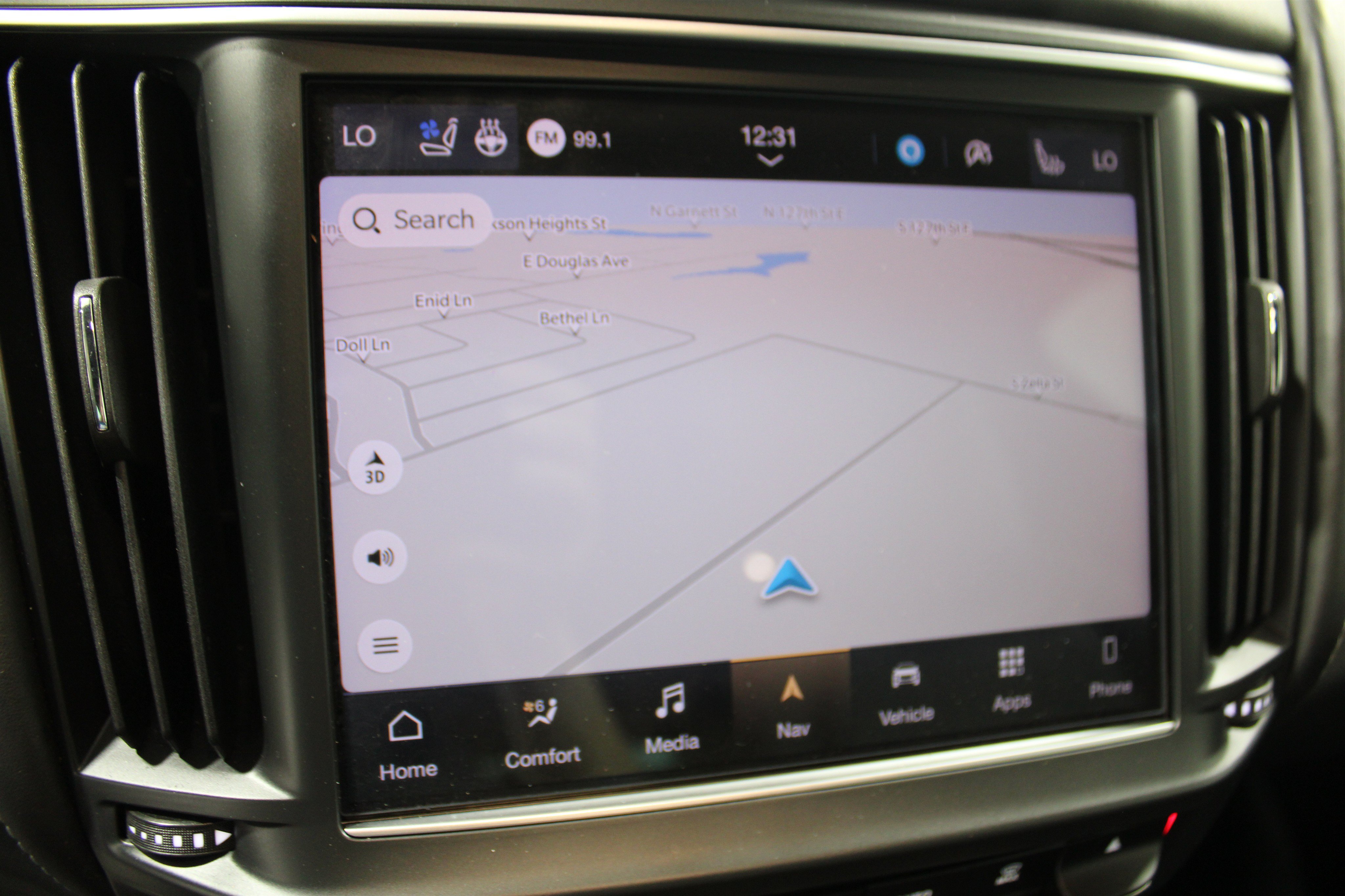 Used 2023 Maserati Levante Modena AWD/4WD image 14