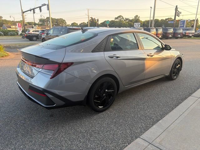 Used 2026 Hyundai Elantra Sport FWD image 8