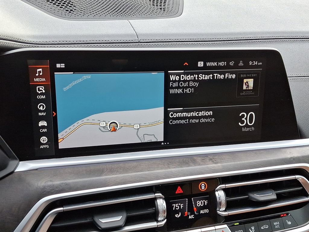 Used 2022 BMW X5 xDrive40i w/ Parking Assistance Package image 18