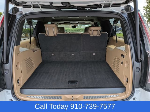 Used 2020 Cadillac Escalade ESV Platinum AWD/4WD image 37
