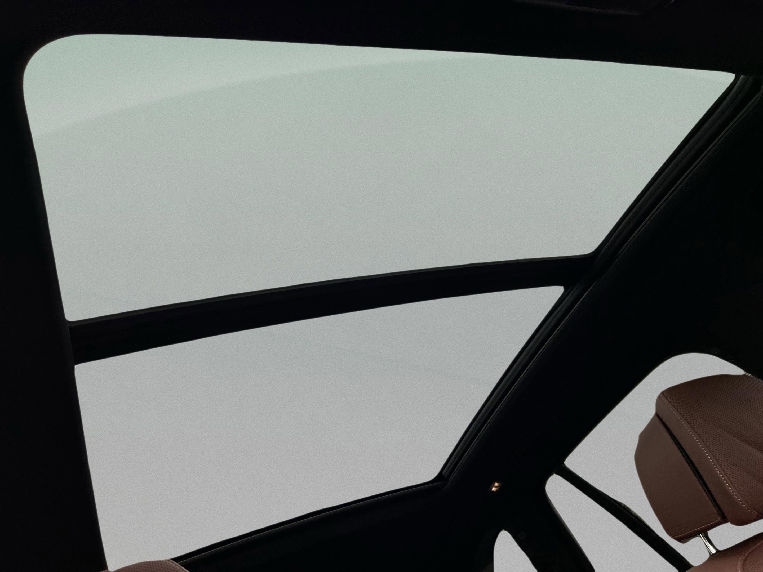 Used 2026 BMW X5 xDrive50e w/ M Sport Package image 25