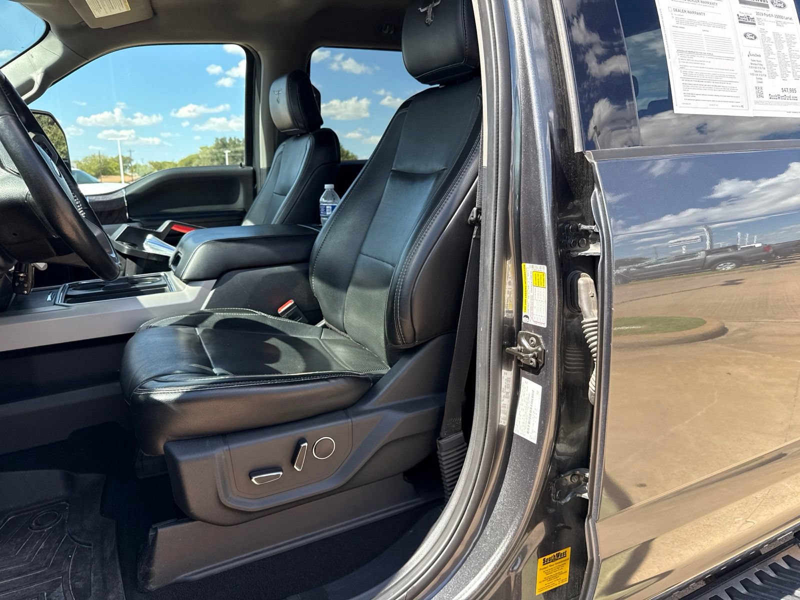 Used 2019 Ford F250 Lariat w/ Lariat Value Package AWD/4WD image 15