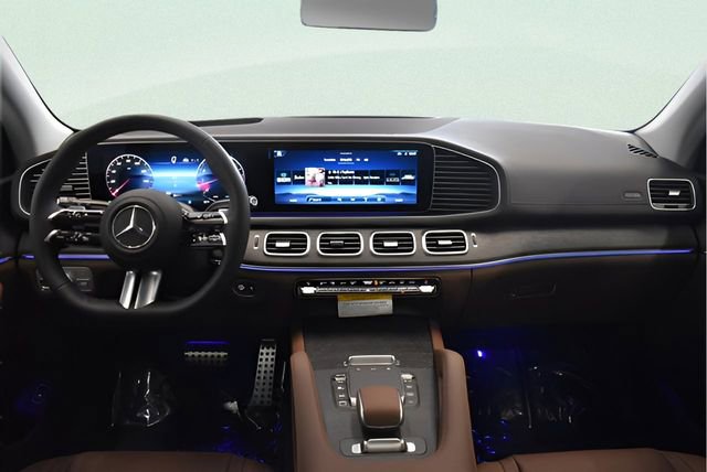 New 2026 Mercedes-Benz GLS 450 4MATIC image 5