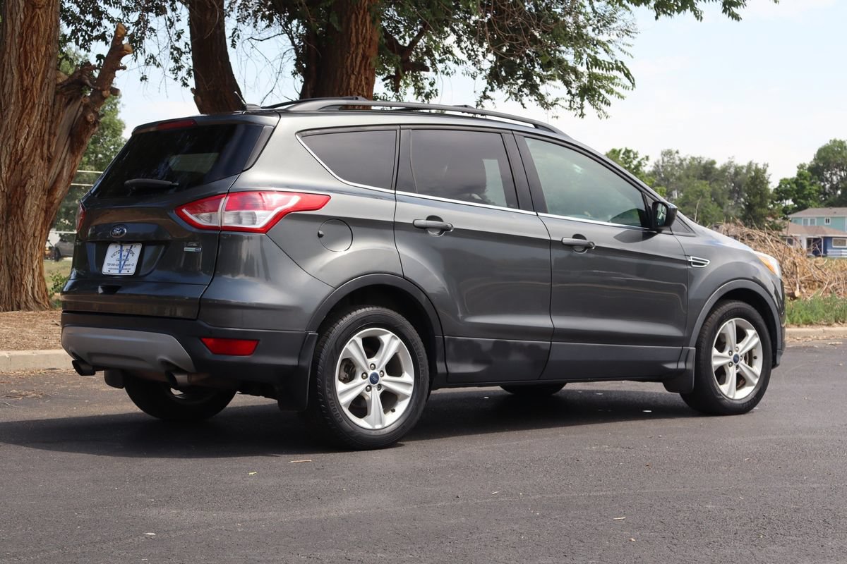 Used 2016 Ford Escape SE w/ SE Leather Comfort Package AWD/4WD image 5