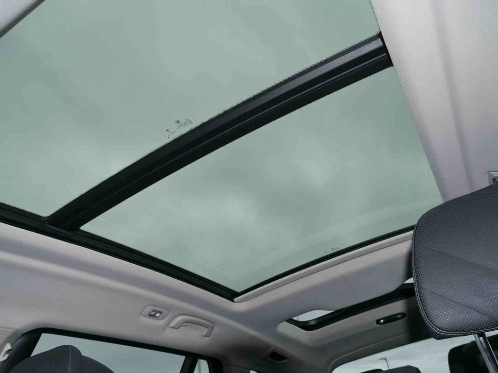 Used 2024 BMW X7 xDrive40i image 35