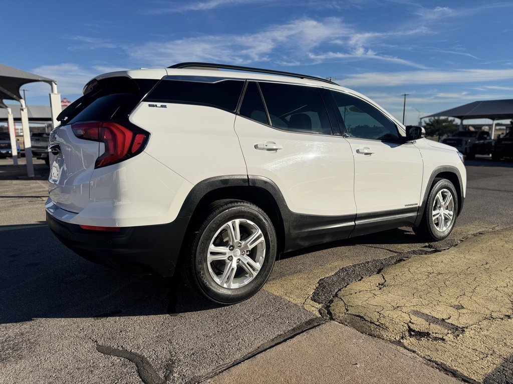 Used 2019 GMC Terrain SLE w/ Driver Convenience Package image 4