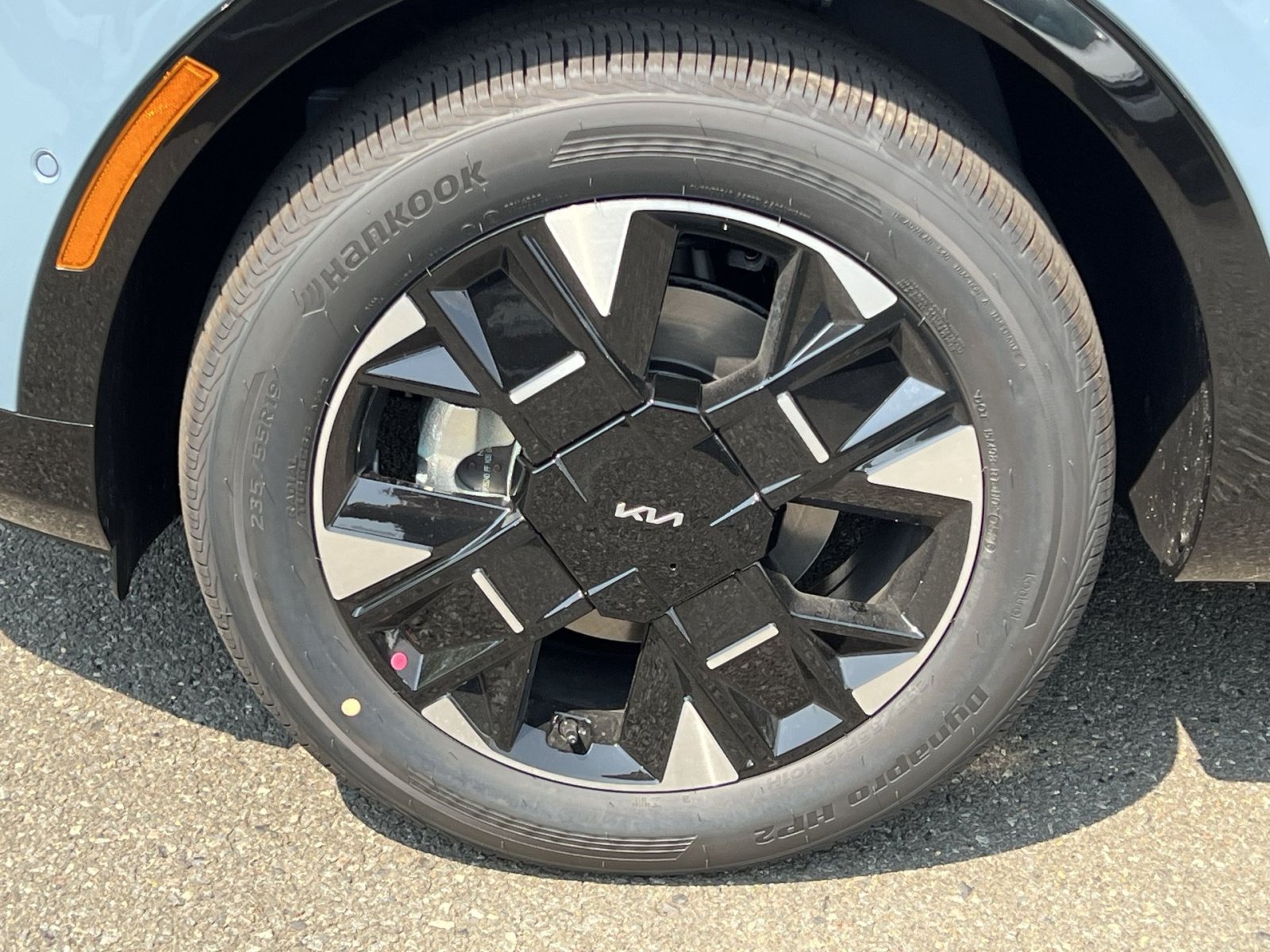 New 2027 Kia Sportage SX Prestige AWD/4WD image 17