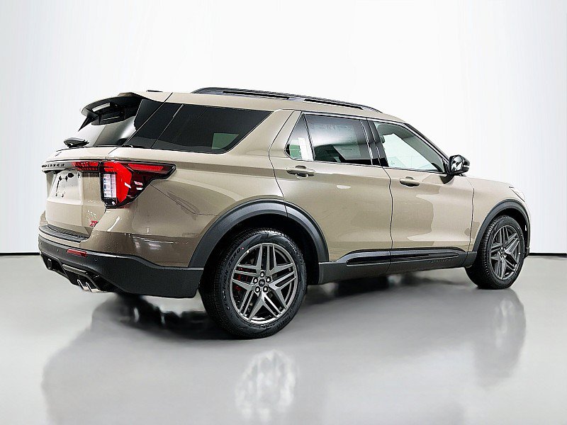 New 2026 Ford Explorer ST w/ Sun And Sound Package AWD/4WD image 7