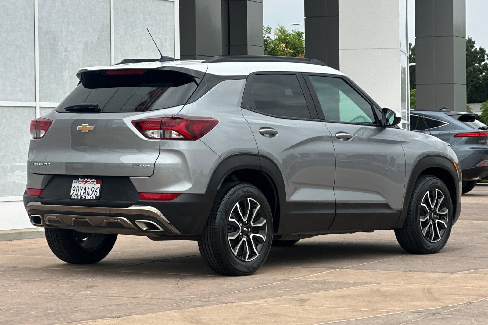 Used 2023 Chevrolet TrailBlazer ACTIV FWD image 4