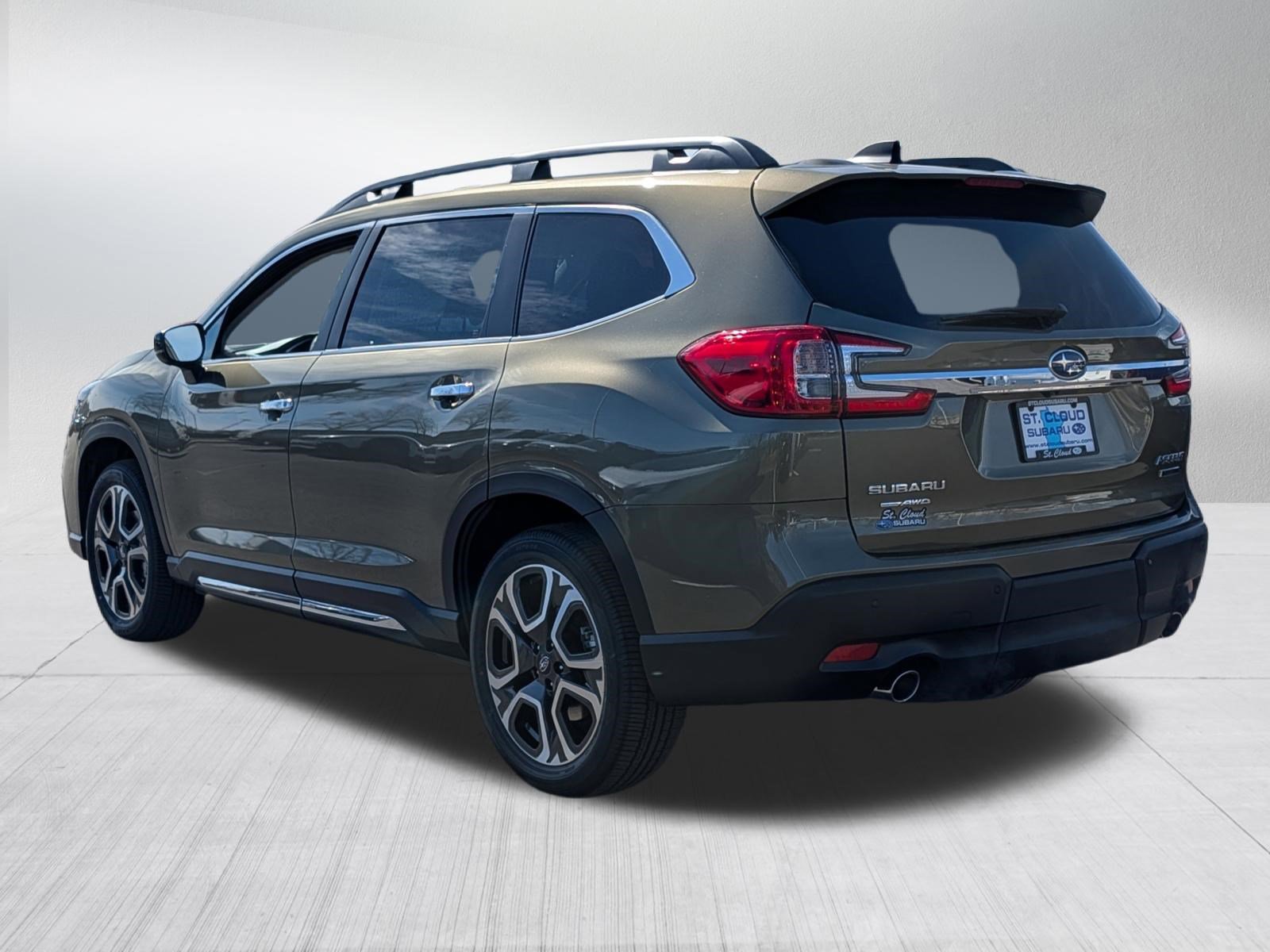 New 2026 Subaru Ascent Touring w/ Popular Package #2 image 3