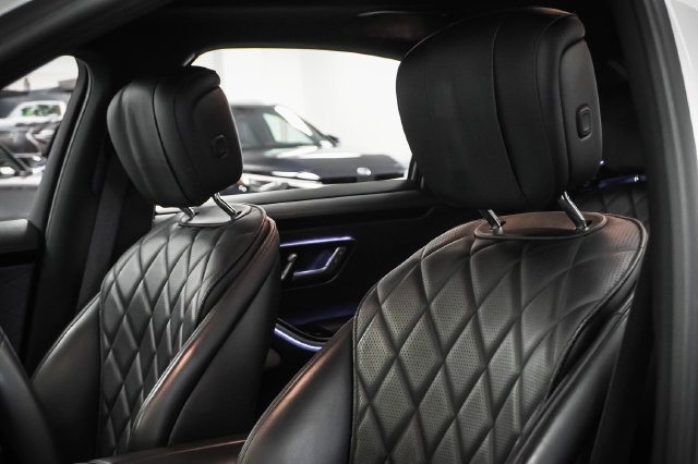 Used 2022 Mercedes-Benz S 500 4MATIC image 10