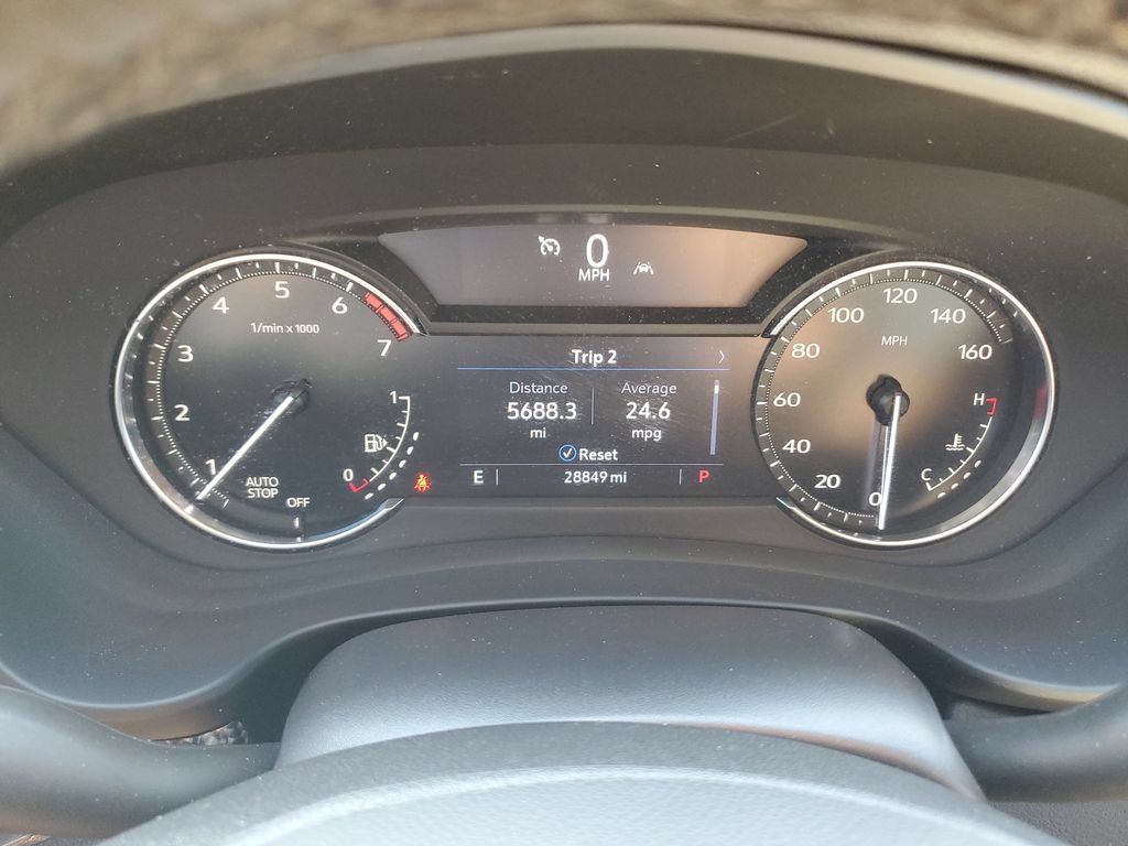 Used 2023 Cadillac XT4 Sport FWD image 21
