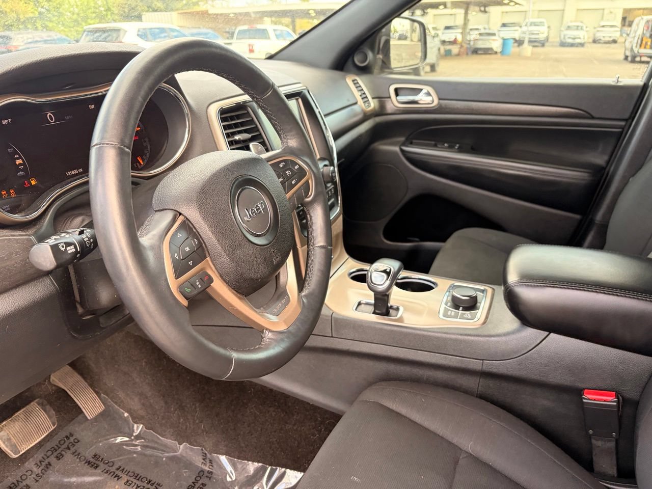 Used 2015 Jeep Grand Cherokee Laredo w/ Quick Order Package 23E AWD/4WD image 19
