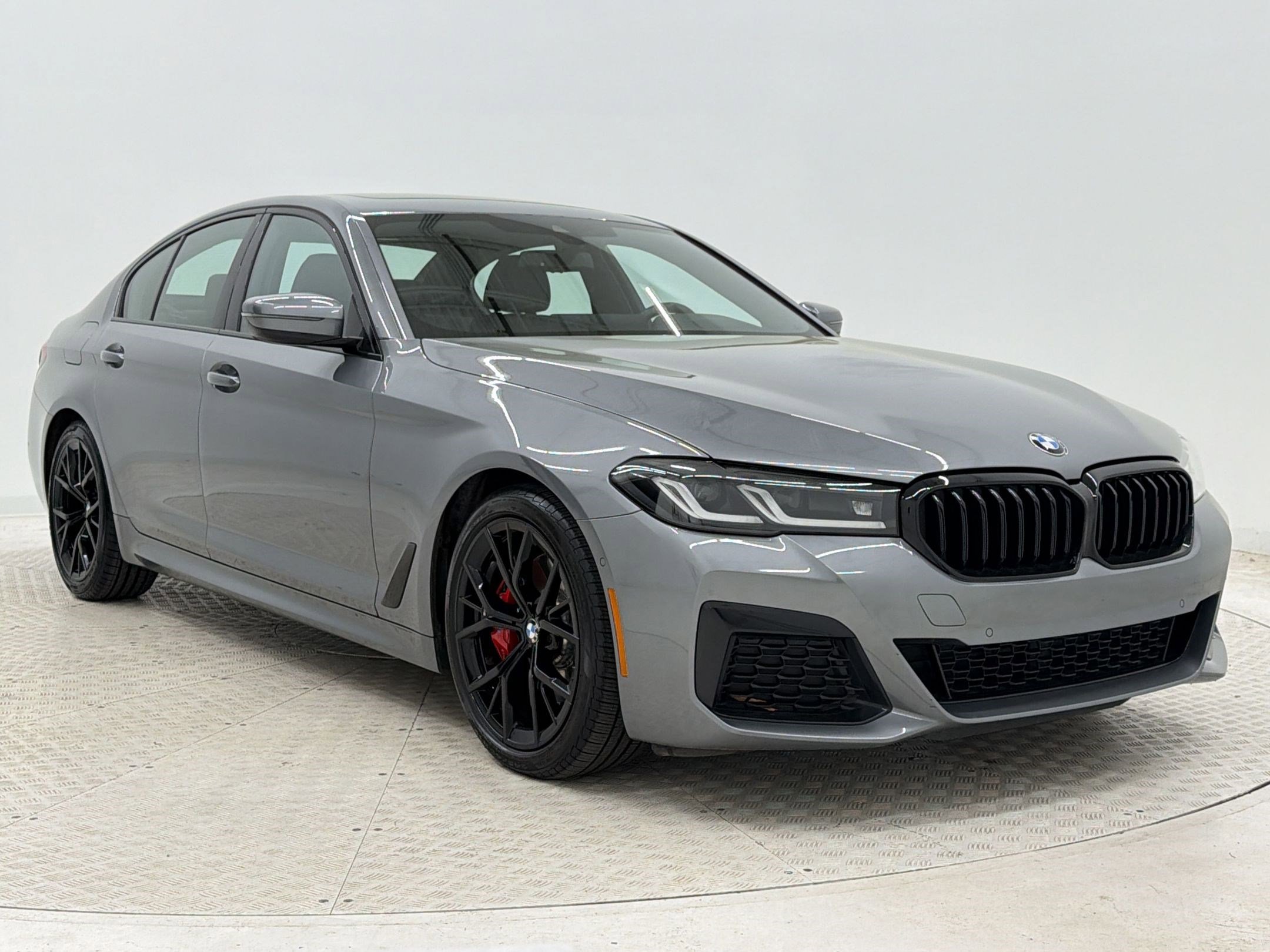 Certified 2023 BMW 530i w/ M Sport Package image 7