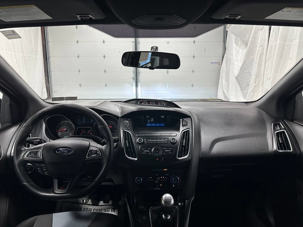 Used 2018 Ford Focus ST FWD image 34