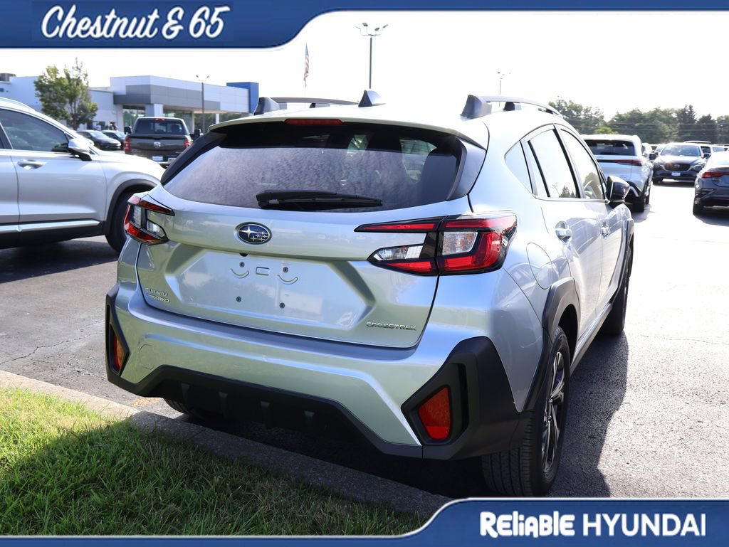 Used 2024 Subaru Crosstrek 2.0i Premium AWD/4WD image 21