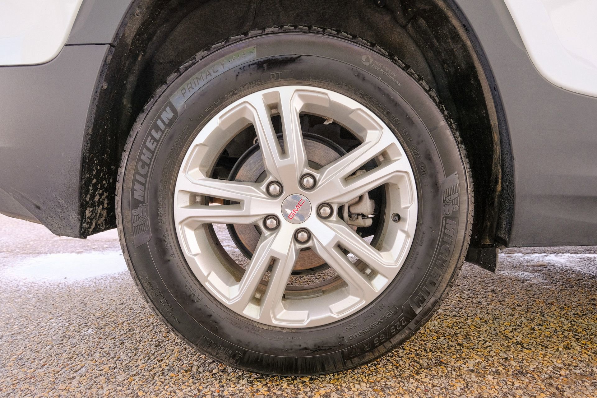 Used 2024 GMC Terrain SLE image 41