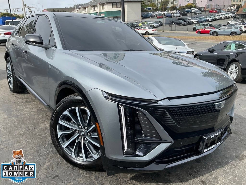 Used 2024 Cadillac Lyriq Sport RWD image 1