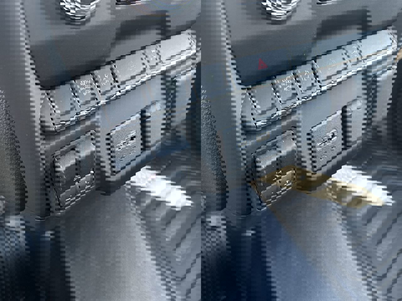 New 2025 GMC Sierra 3500 Pro w/ Convenience Package image 19