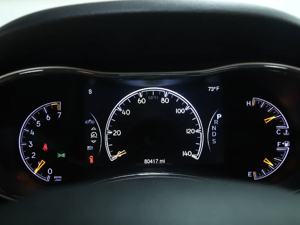 Used 2014 Jeep Grand Cherokee Altitude AWD/4WD image 25