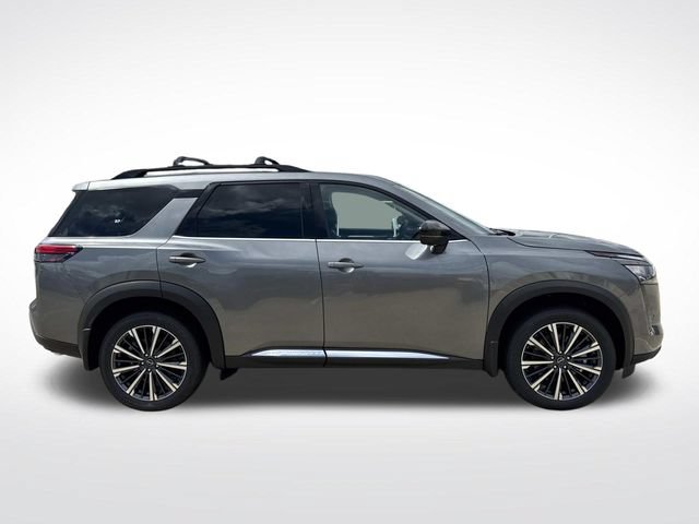 New 2026 Nissan Pathfinder Platinum FWD image 10