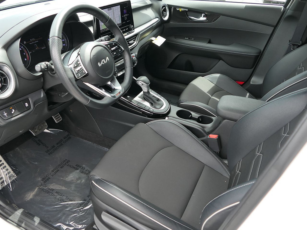 Used 2023 Kia Forte GT-Line FWD image 11