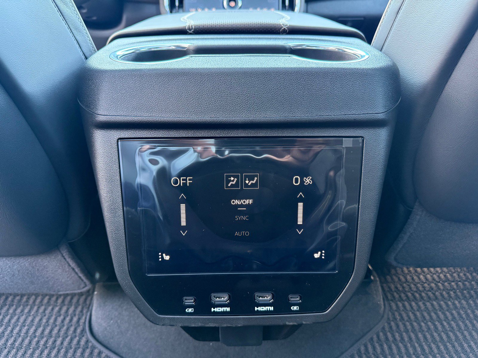 New 2026 GMC Yukon XL Denali Ultimate image 20