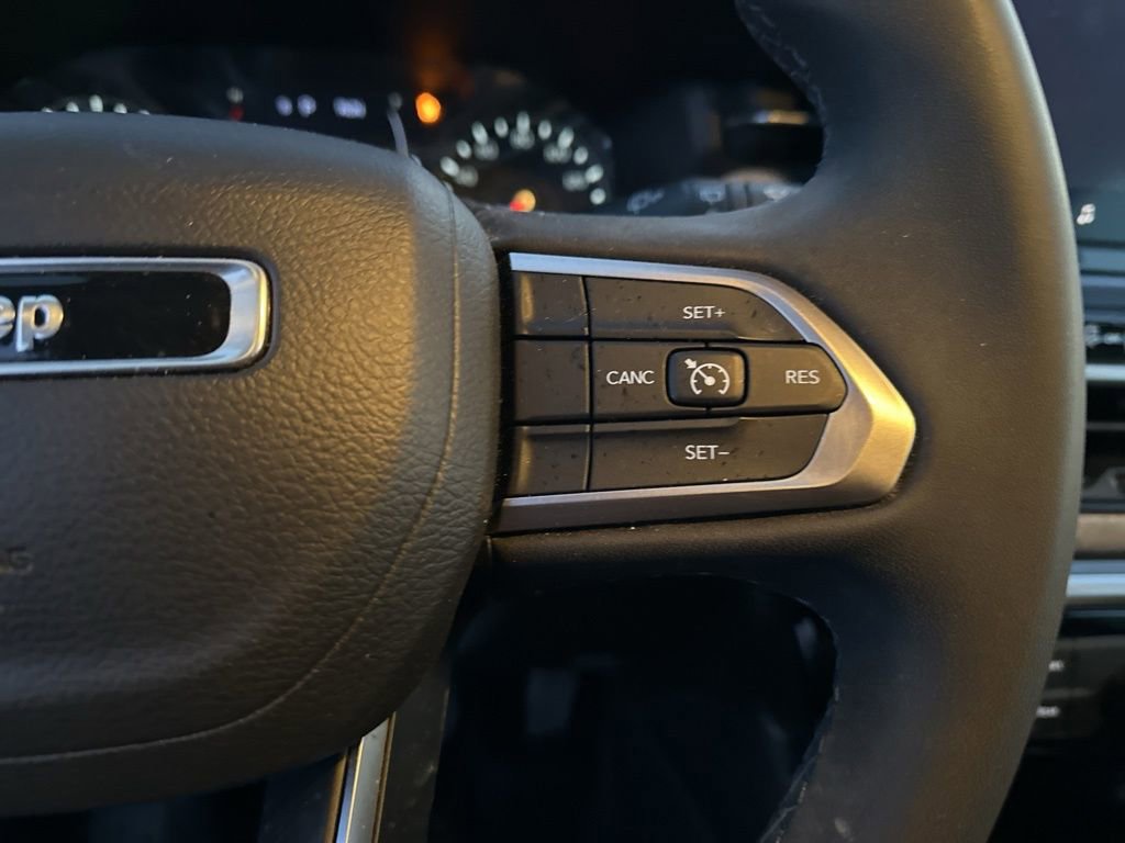 Used 2022 Jeep Compass Latitude w/ Sun and Sound Group image 22