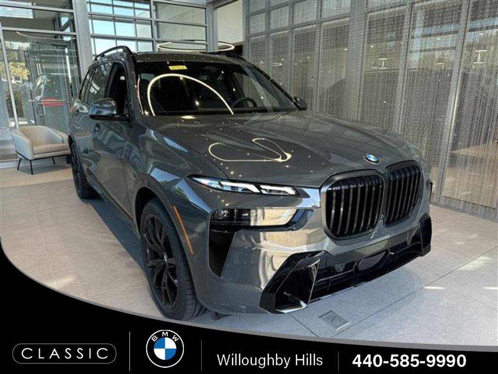 New 2026 BMW X7 xDrive40i w/ M Sport Package
