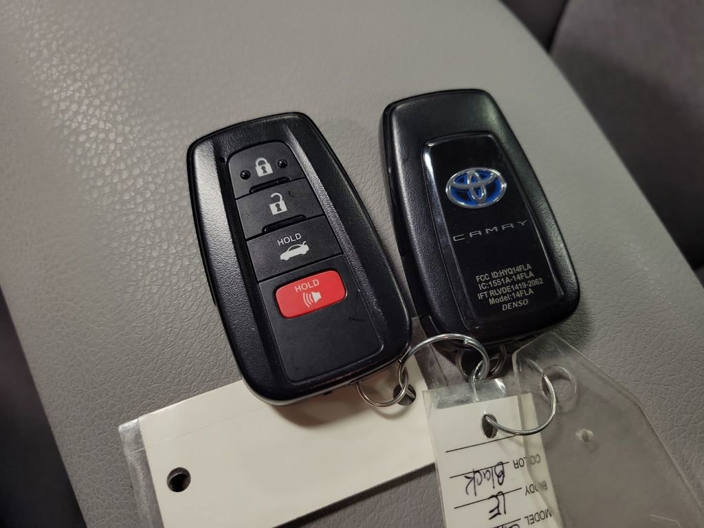 Used 2024 Toyota Camry LE FWD image 15