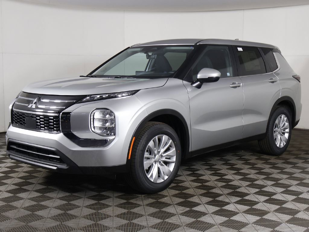 New 2026 Mitsubishi Outlander ES FWD image 7