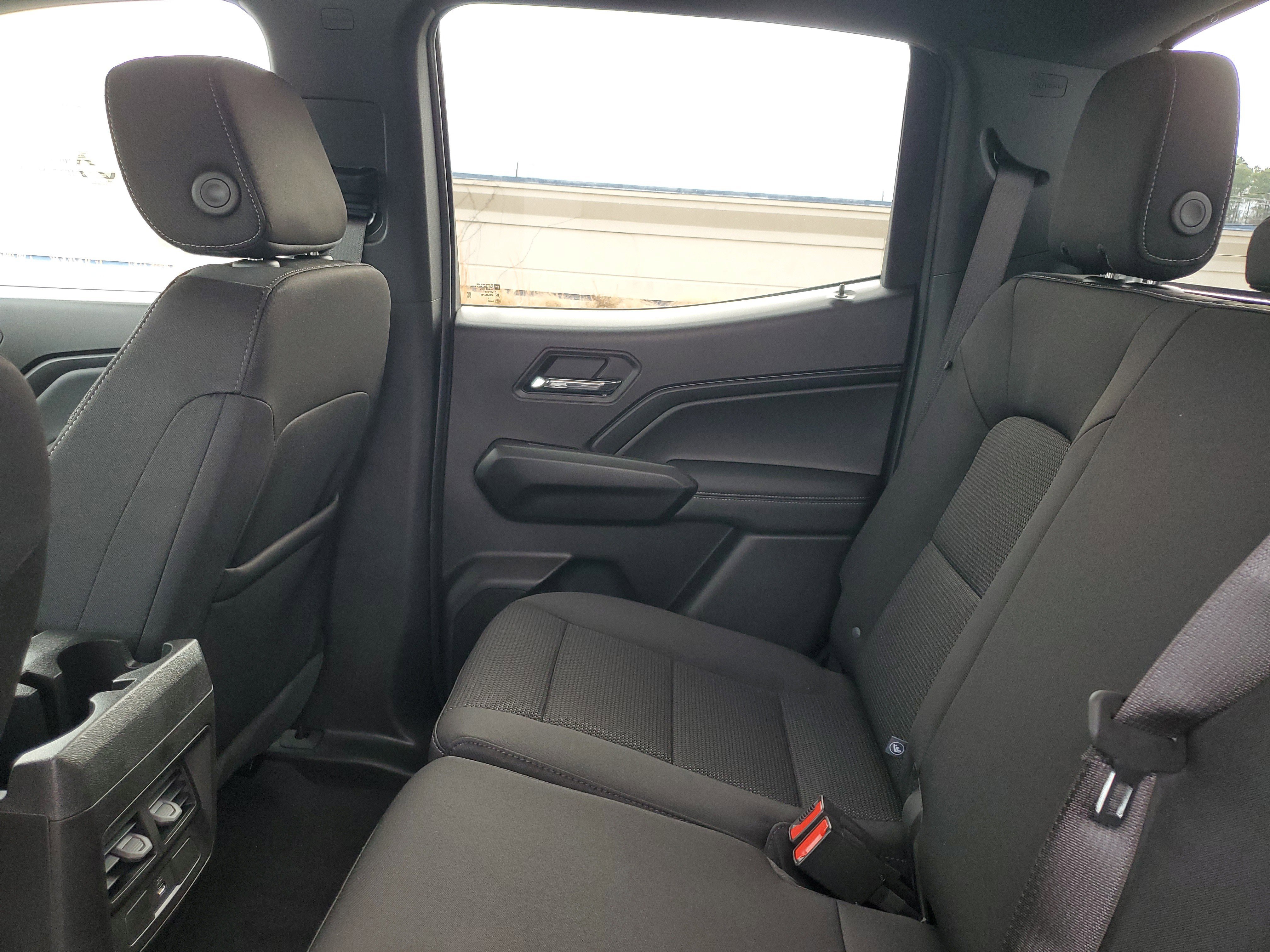 New 2026 GMC Canyon Elevation image 11