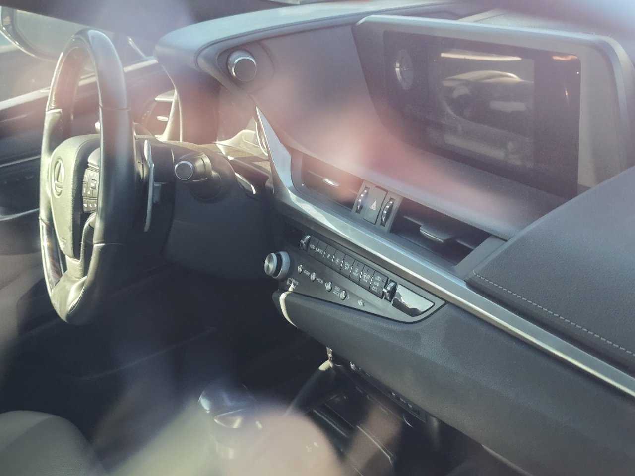 Used 2021 Lexus ES 350 w/ Premium Package image 13