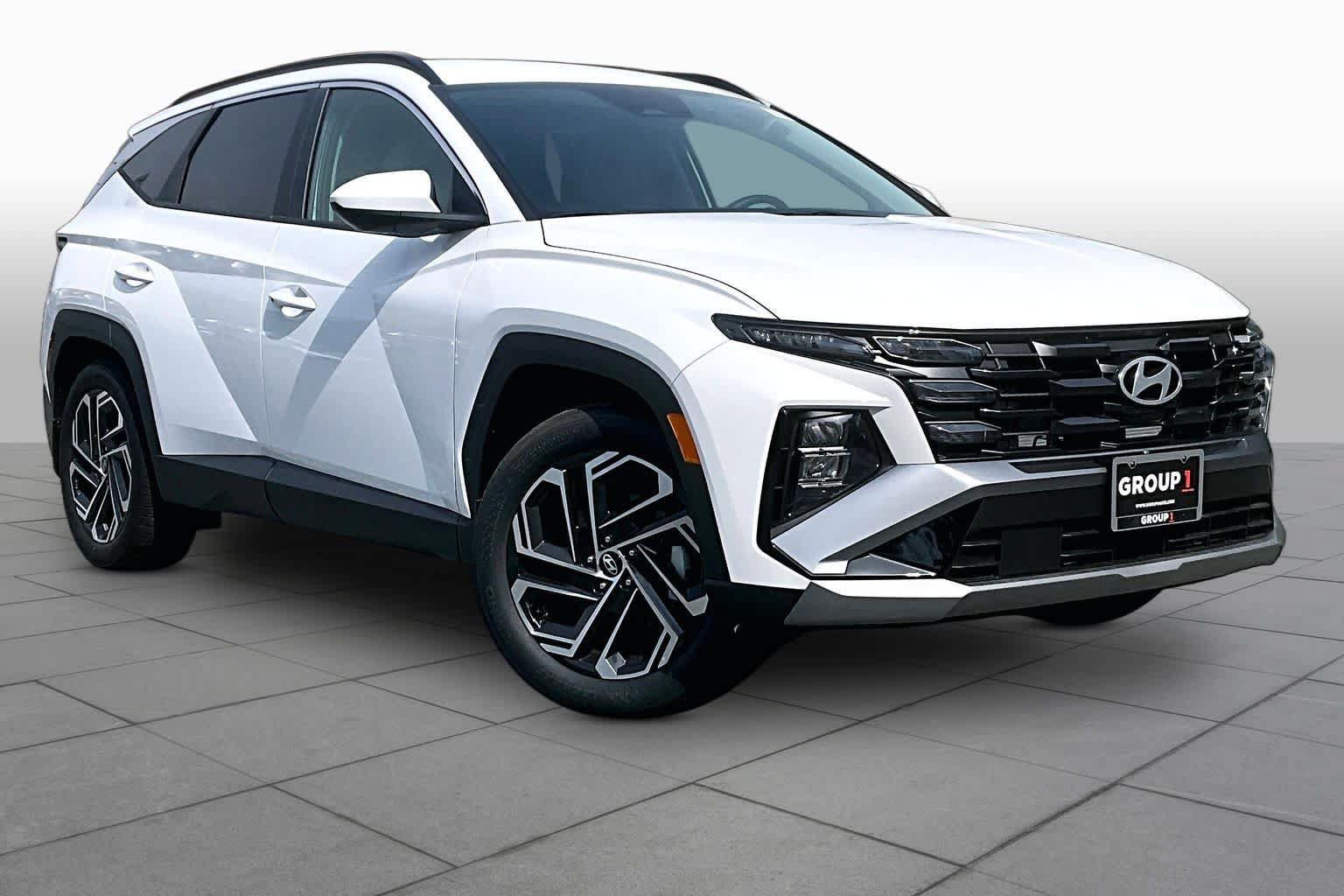 New 2026 Hyundai Tucson SEL Plus FWD image 2