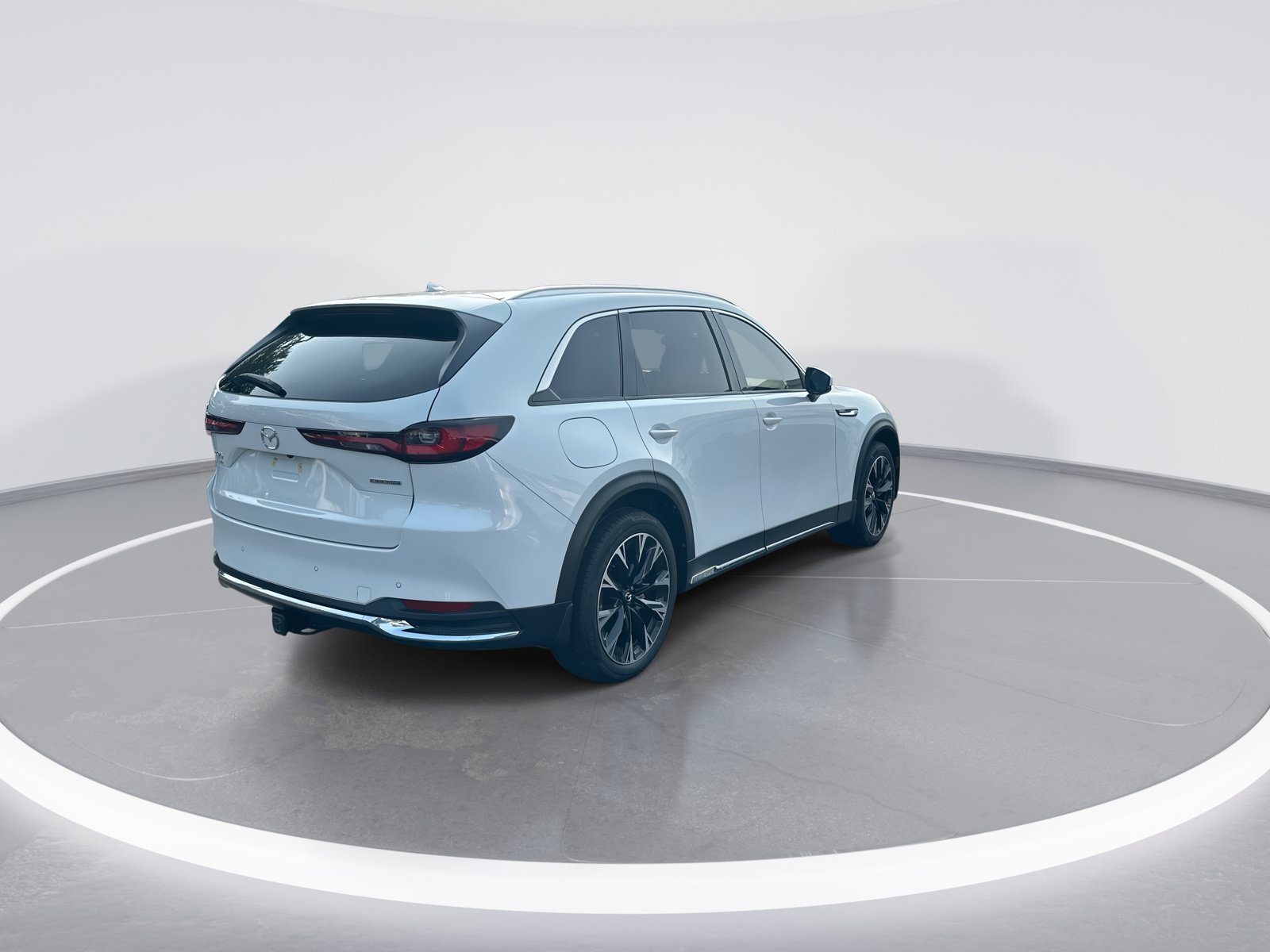 Used 2024 MAZDA CX-90 Plug-In Hybrid w/ Premium Pkg AWD/4WD image 9