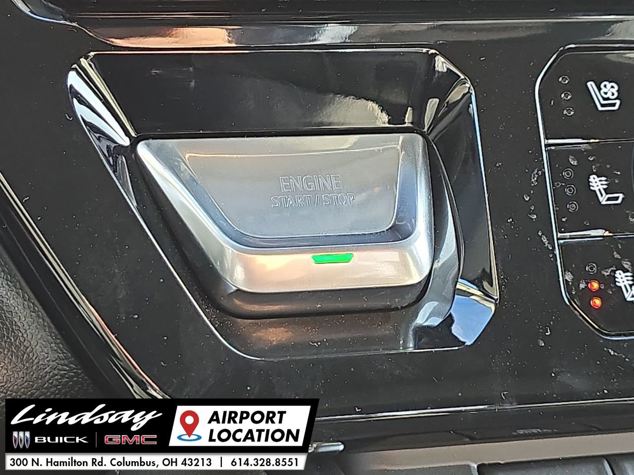 New 2025 GMC Sierra 2500 Denali w/ Denali Reserve Package image 17