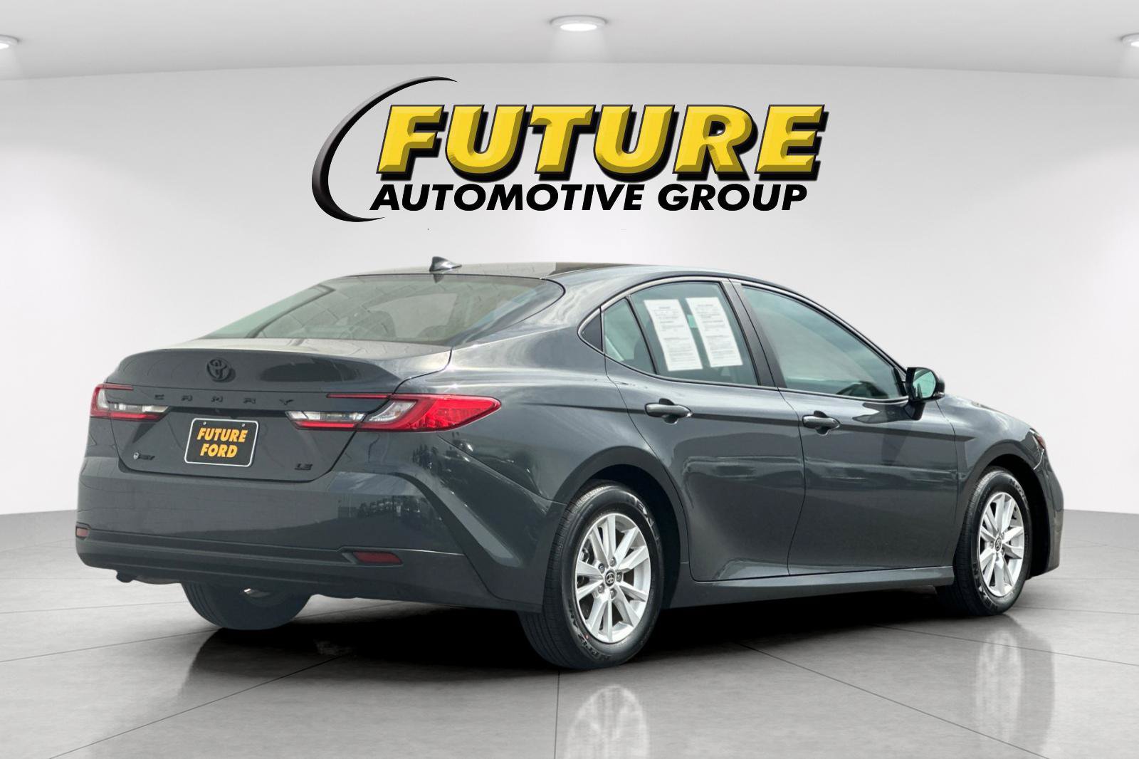 Used 2026 Toyota Camry LE FWD image 4